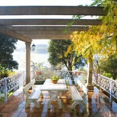 Chalet Sotouxuste 別荘 レドンデーラ